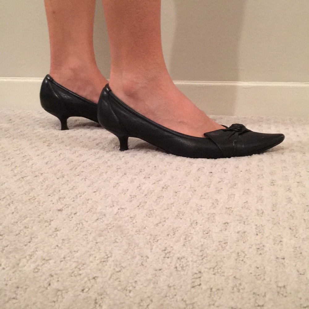 Black Pointy Kitten Heels